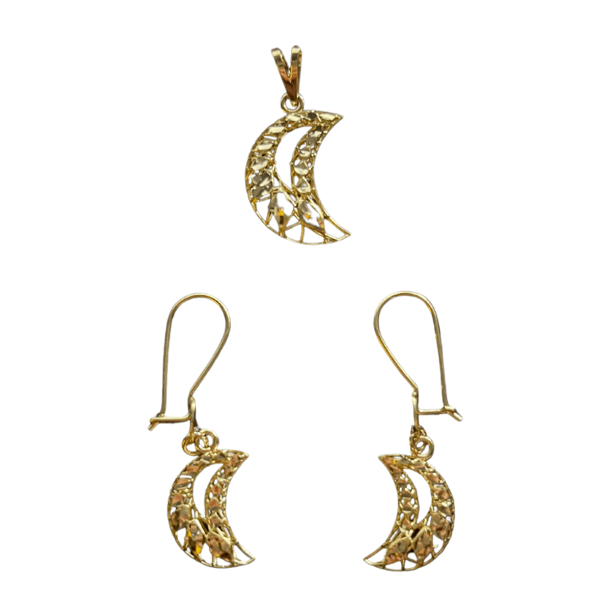 نیم ست طلای 18 عیار زنانه نوا گلد مدل مشبک کد ماهتاب ۶۶۸۲۶ نیم ست طلای 18 عیار زنانه نوا گلد مدل مشبک کد ماهتاب ۶۶۸۲۶