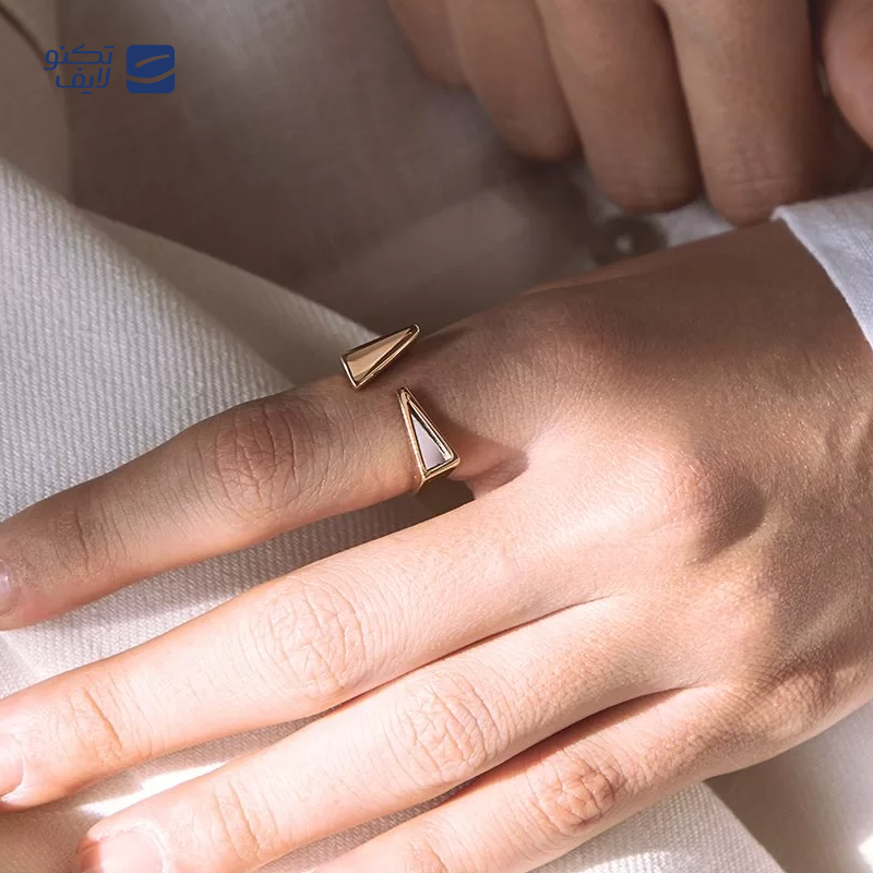 gallery-انگشتر طلا 18 عیار زنانه کد B.R.No3002 سفید سایز 56 copy.png gallery-انگشتر طلا 18 عیار زنانه کد B.R.No3002 سفید سایز 56 copy.png