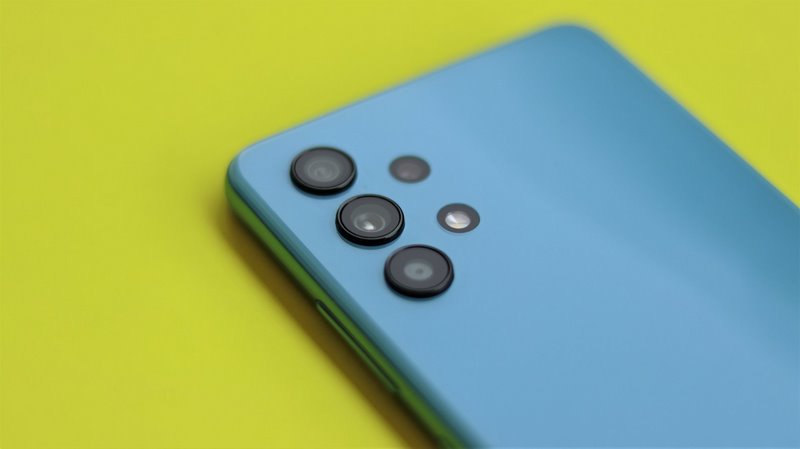 مقایسه دوربین A71 با A32