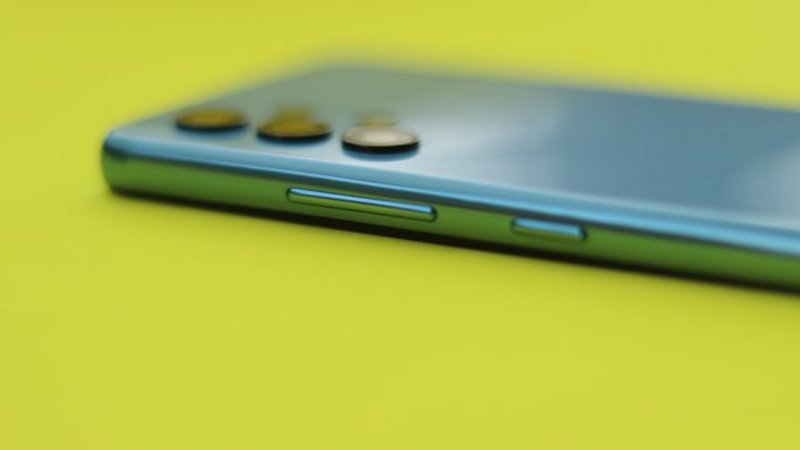 مقایسه گوشی A32 با A71