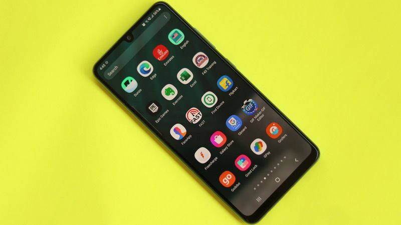 مقایسه گلکسی A32 با A71