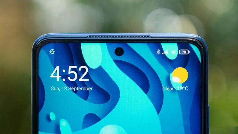 مقایسه دوربین سلفی پوکو x3 gt با poco x3 pro